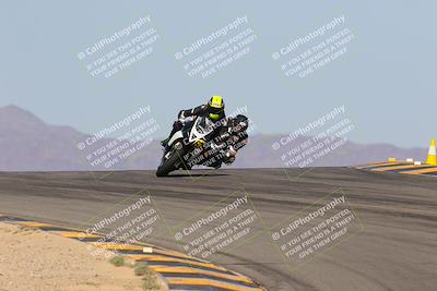 media/Oct-08-2023-CVMA (Sun) [[dbfe88ae3c]]/Race 3 Amateur Supersport Middleweight/